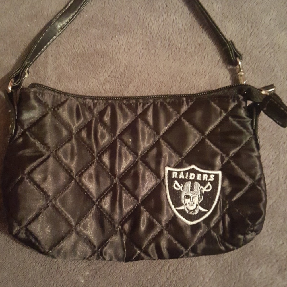 Oakland Raiders mini purse.